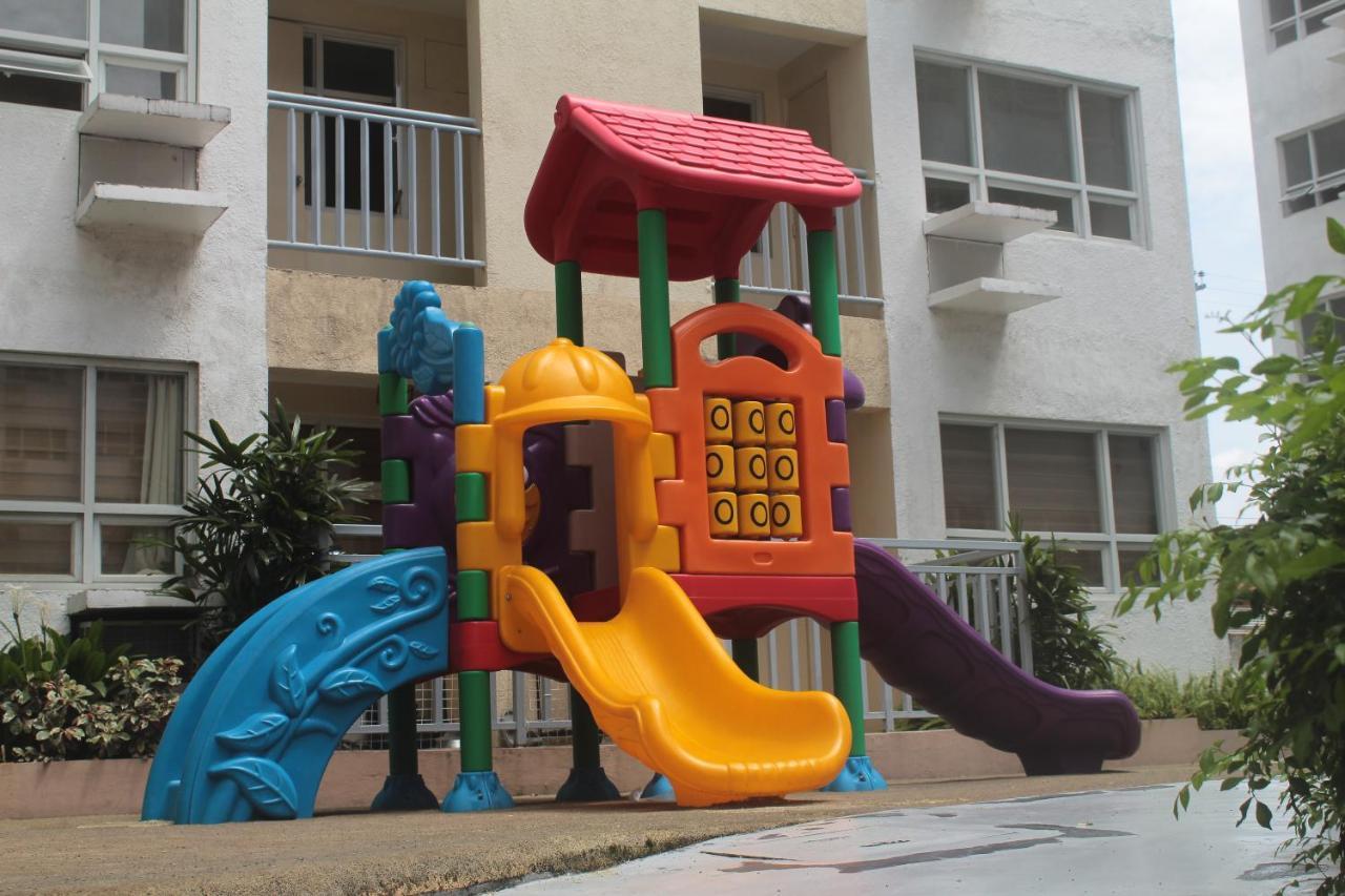 4Th Floor - Sea View Of Seawind Condominium Davao Stadt Exterior foto