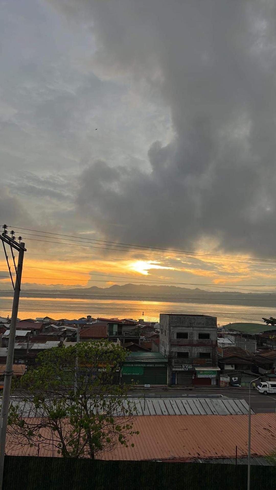 4Th Floor - Sea View Of Seawind Condominium Davao Stadt Exterior foto